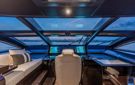 The cockpit on board a Pearl 95 superyacht.