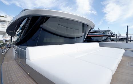 Sanlorenzo-SX120-Review-foredeck-sunpads