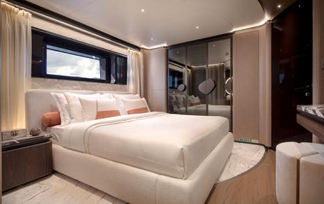 Sirena 42M superyacht guest cabin 