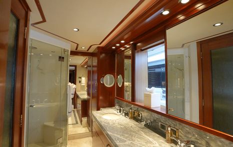 Westport-W130-Review-owner-ensuite
