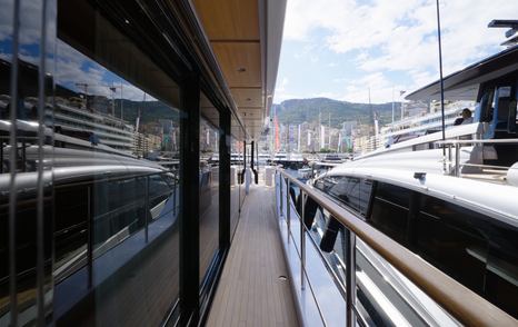 Custom Line Navetta 38 side deck walkway with wide passage and safe access between cockpit and foredeck