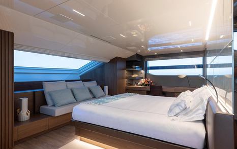 Superyacht main cabin