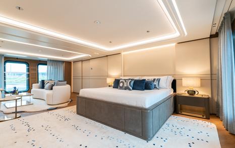 Superyacht Moonstone master cabin