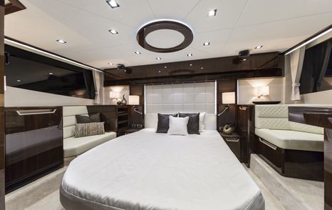 Galeon 500 Fly master cabin, Galeon 500 Fly accommodation  