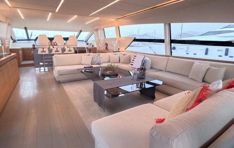  Pershing motor yacht Honey Badger saloon and helm station 