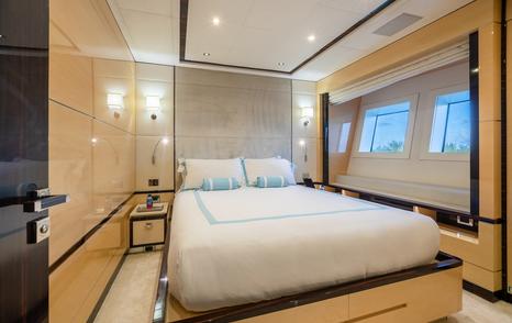 Superyacht Inspiration's guest cabin