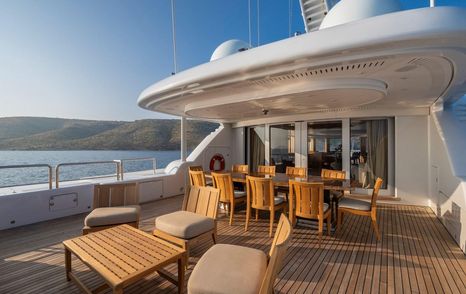 Caipirinha aft deck with dining area and extra seating