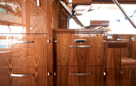 Riviera-58-Sports-Motor-Yacht-storage-under-steps