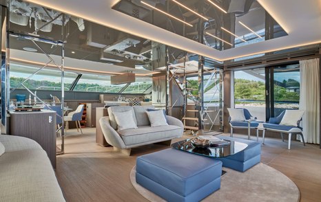 Prestige M8 catamaran main saloon