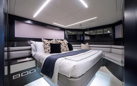 Motor yacht Shine's guest bedroom