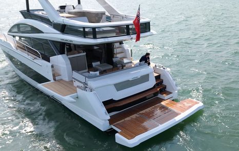 Pearl-63-Review-aft-swim-platform-up