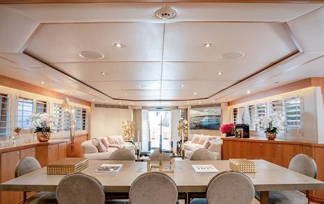 Superyacht Envy's interior dining table 