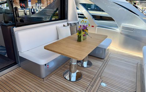 Pershing-8X-Review-cockpit-dinette