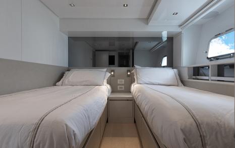 Motor yacht Sasa twin cabin