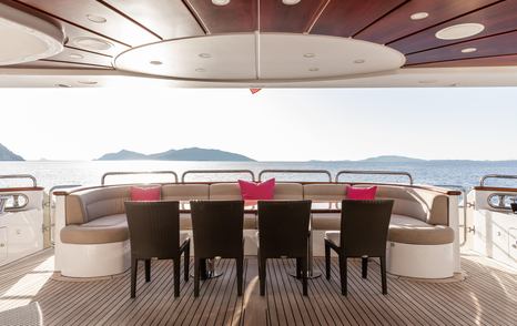 Benetti motor yacht Virtue aft deck dining area 