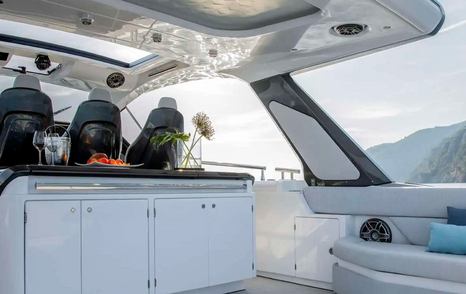 azimut-verve-48-wet-bar