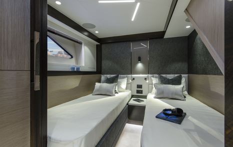 Sunseeker Manhattan 68 design