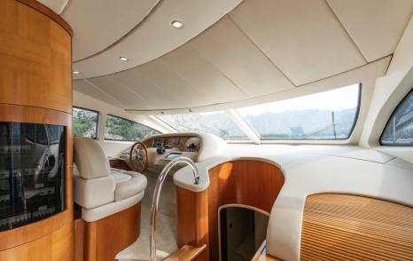 Motor yacht Senior S interior helm station 