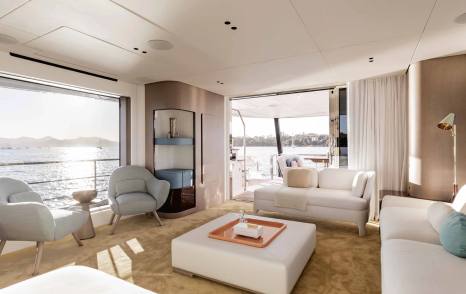 Azimut motor yacht Marybelle main saloon lounge 
