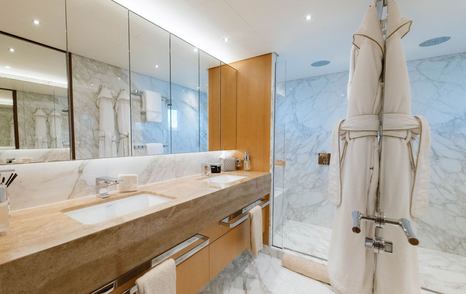 Feadship superyacht Graycliffs master cabin ensuite