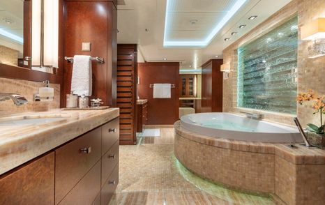 Superyacht Bella Vita's owner's ensuite jacuzzi 