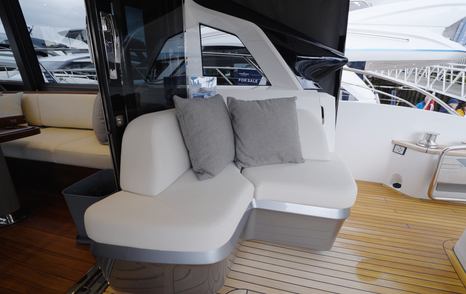 Princess S65 Mk2 sheltered cockpit side seating beside the saloon doors