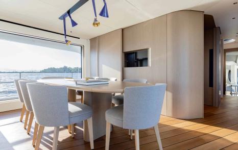 Azimut motor yacht Marybelle main saloon dining area 