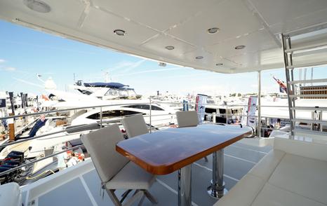 Nordhavn-68-Review-bridge-deck-exterior-seating