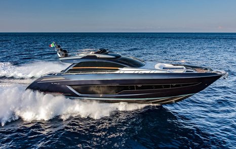 Riva 66' Ribelle sportsbridge yacht running shot