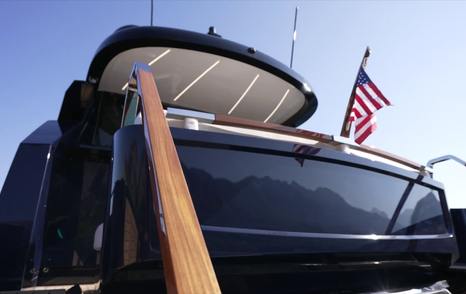 Lazzara-LSX67-Review-transom