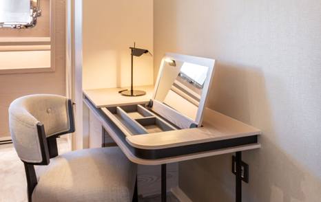Numarine 40MXP Superyacht cabin vanity