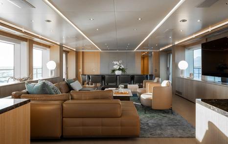 Benetti Classic Supreme 132' yacht Alegre main saloon lounge area