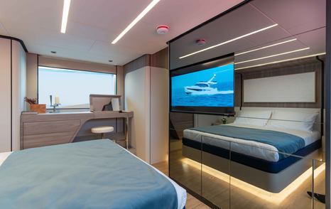 Majesty 60 Motor Yacht cabin 