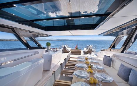 Spica aft deck with dining area