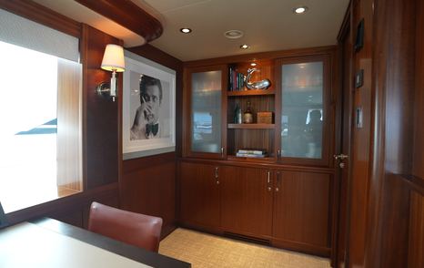 Westport-W130-Review-skylounge-nook