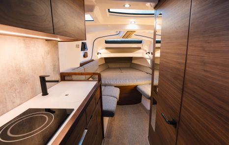 Axopar 38 XC Cross Cabin interior accommodation 