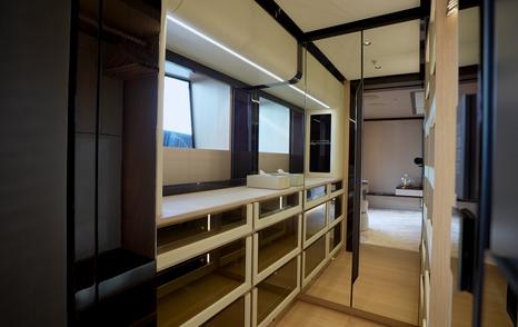 Tankoa-Yachts-S501-Evo-Review-owner-ensuite