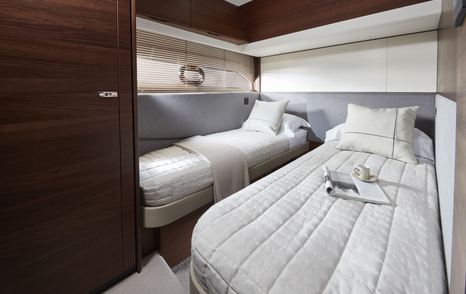 twin cabin on the Princess F55 yacht