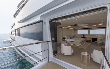 Mangusta Oceano 50 motor yacht master cabin fold out balcony