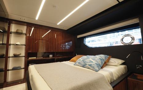 Riva-112-DolceVita-Super-Review-guest-cabin-with-pullman