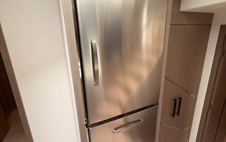 Sunseeker-75-Sport-Yacht-Review-galley-fridge
