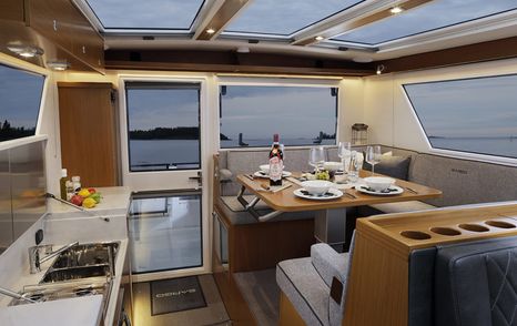 Sargo 45 main deck