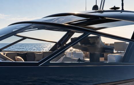 Rendering of Itama 80 Motor Yacht glass superstructure