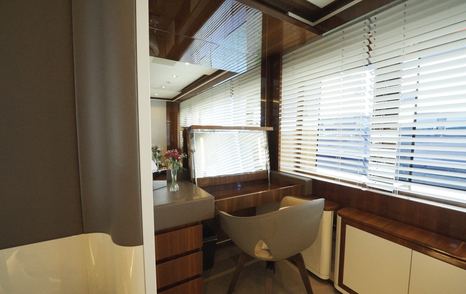 Mangusta-GranSport-54-Review-owner-cabin-bureau