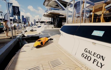 Aft terraces deployed on the Galeon 620 Fly while moored dockside.