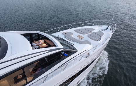 princess-s72-foredeck