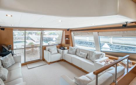 Ferretti motor yacht Samkara main saloon lounge 