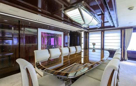 Feadship superyacht Rock.It saloon dining area 