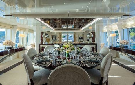 Superyacht Vera's formal dining area