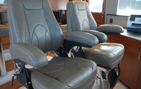 Westport-W130-Review-helm-seats